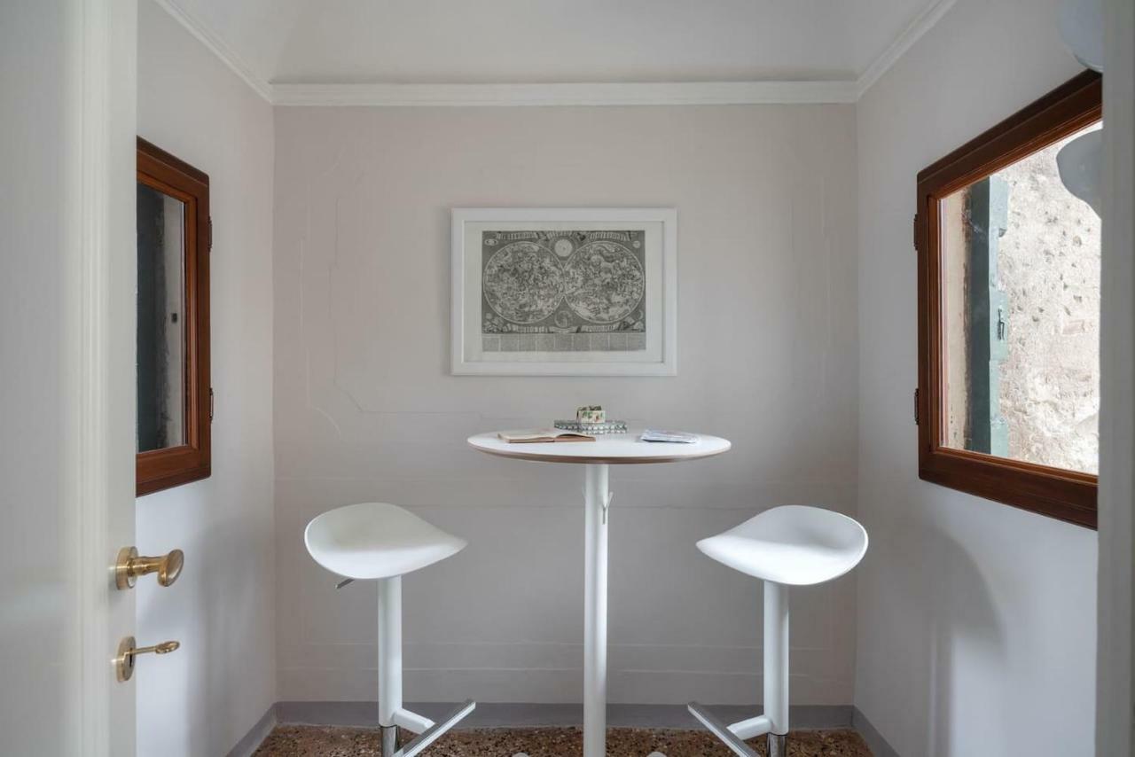 Apartment Ponte Raspi Canal View Venecia Exterior foto